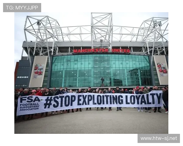 曼联重建困局:方向不清成当前核心问题,影响持续显现 曼联重建困局:方向不清成当前核心问题,影响持续显现